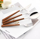 Cubertería Juego De 24 Cubiertos Color Madera Plata