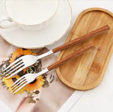 Cubertería Juego De 24 Cubiertos Color Madera Plata