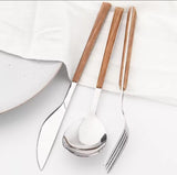 Cubertería Juego De 24 Cubiertos Color Madera Plata